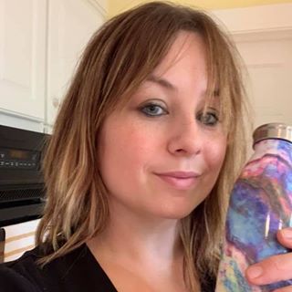 Profile Picture of Amber Dawn Kearns (@adkearns) on Facebook