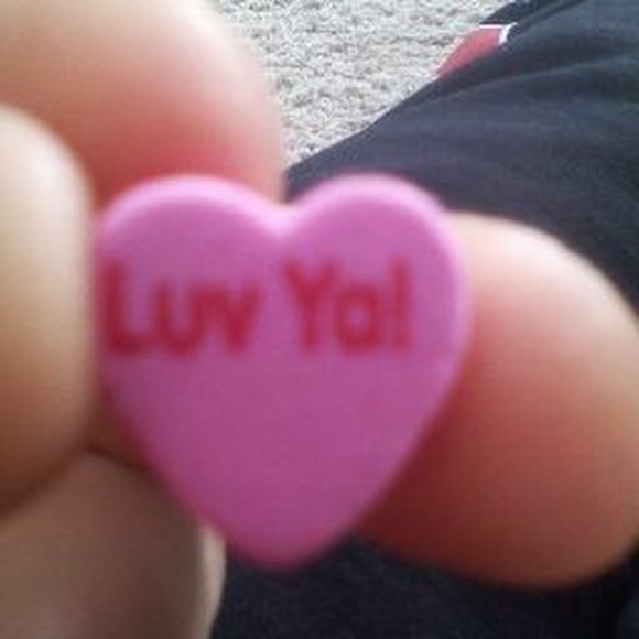 Profile Picture of Brianna Ridenour (@bbridenour) on Poshmark