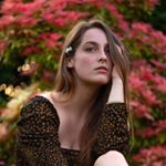 Profile Picture of Caitlin Florence-Rose (@caitlinflorencerose) on Instagram