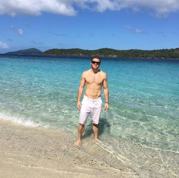 Profile Picture of Michael English (@michaelengli977) on Poshmark