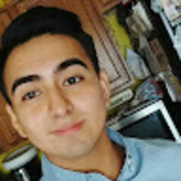 Profile Picture of Nicholass Rivas (@nicholassrivas) on Poshmark