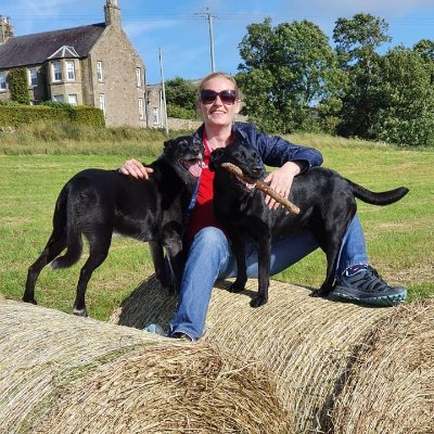 Profile Picture of Sharon Sinclair (@Shaz_Sinclair) on Twitter