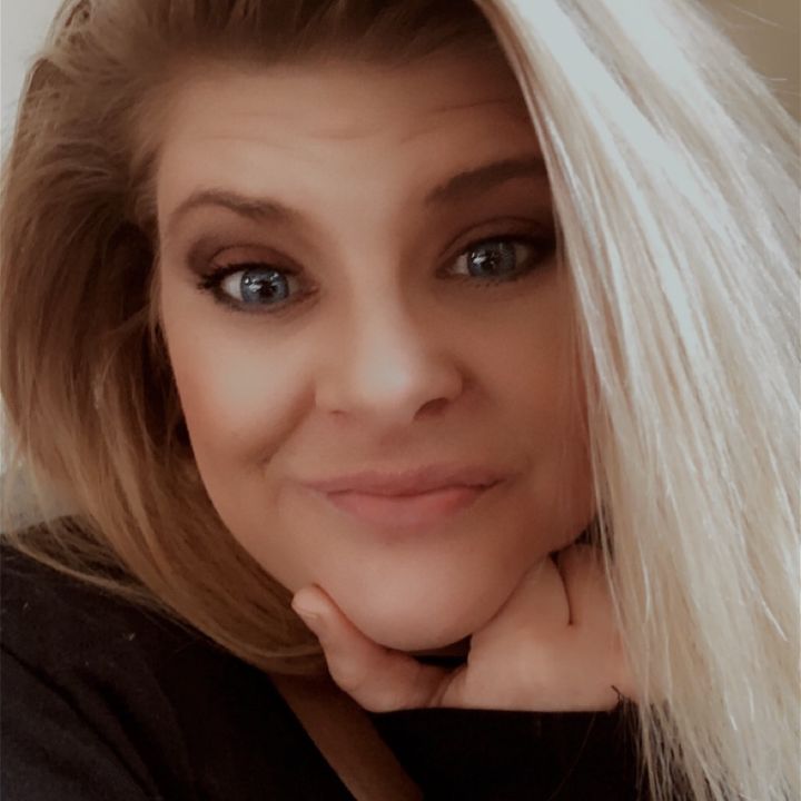 Profile Picture of Courtney Farris (@courtneyfarris3) on Tiktok