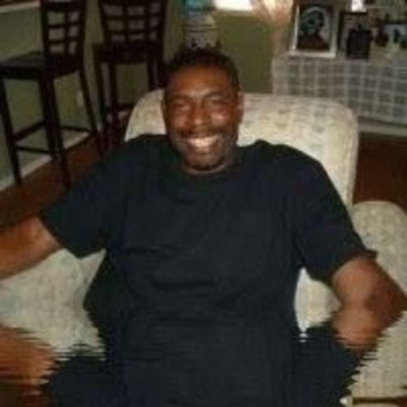Profile Picture of Keith Bell (@bell652001) on Poshmark