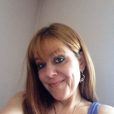 Profile Picture of Jo Maxwell (@jomaxwell9) on Twitter