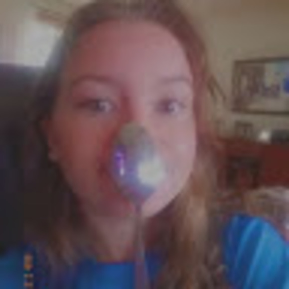 Profile Picture of Kylee Gustafson (@kbgustafson9) on Poshmark