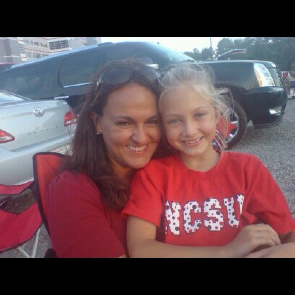 Profile Picture of Janet Sodano (@jlsodano) on Poshmark