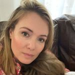 Profile Picture of Professional Light Chaser (@carinacato) on Instagram