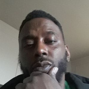 Profile Picture of Ron Rivers (@RonRivers14) on Twitter