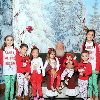 Profile Picture of Mandy Dreen Hinerman (@mandydreen) on Facebook