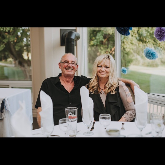 Profile Picture of Cathi Vanalstine (@cathivanalstine) on Poshmark