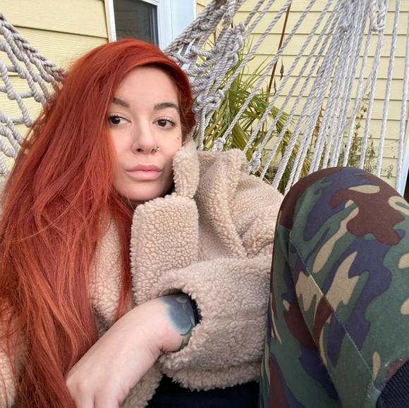 Profile Picture of Shewolf Ac (@shewolfac) on Poshmark