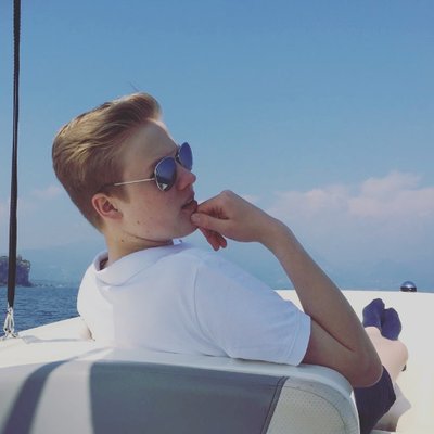 Profile Picture of Alexander Rudolf Von Glahn (@derultimo) on Twitter