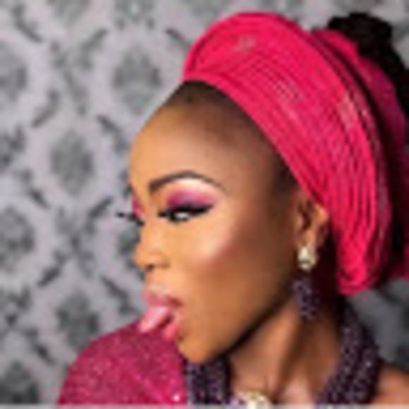 Profile Picture of Damilola Oladunjoye (@deemdazzle2018) on Poshmark