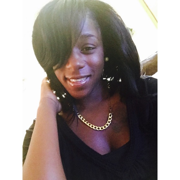 Profile Picture of Quanisha Watkins (@quanisha23) on Poshmark