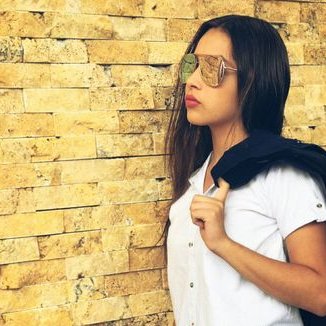 Profile Picture of Alexandra Lozano (@Alexa36112) on Twitter