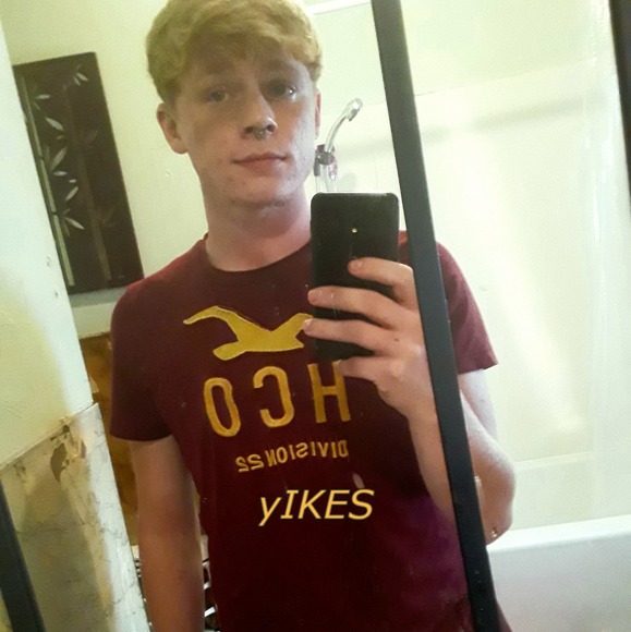 Profile Picture of James Shoemaker (@ddude005) on Poshmark