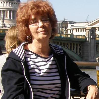 Profile Picture of Janis Tafoya (@janisfineart) on Twitter