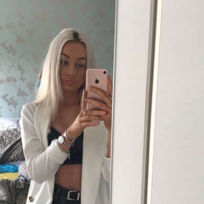 Profile Picture of Ruby Waters (@Rubywaters_) on Twitter