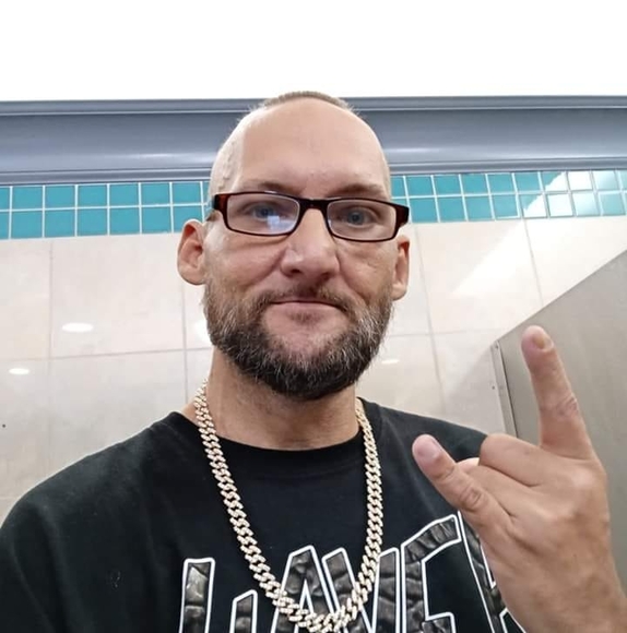 Profile Picture of Doyle Washburn (@doylejr1975) on Poshmark