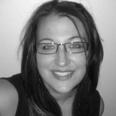 Profile Picture of Christina Horton (@ClayAttic) on Twitter