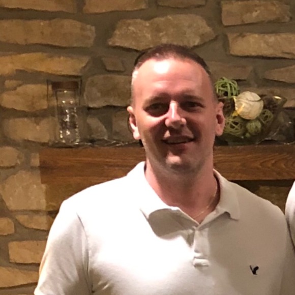 Profile Picture of David Case (@dcase765) on Poshmark