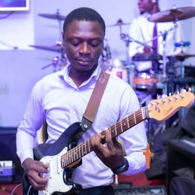 Profile Picture of Mr Wallace (@JayCWall) on Twitter