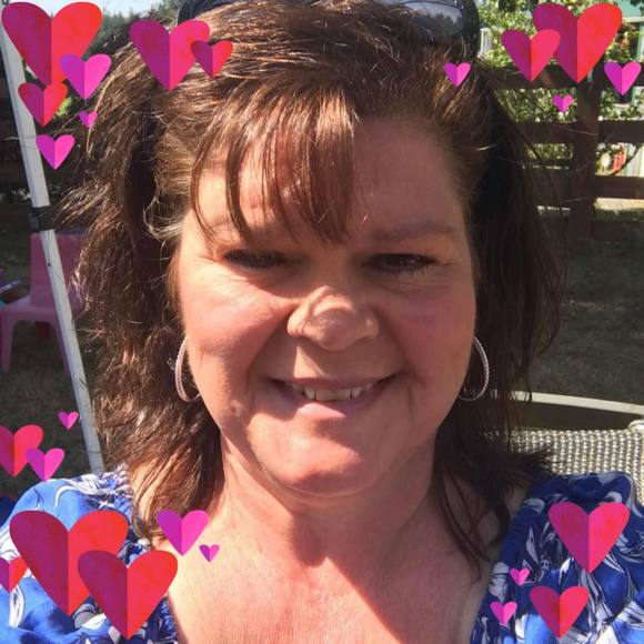 Profile Picture of Rhonda Kuhnle (@rkuhnle) on Poshmark