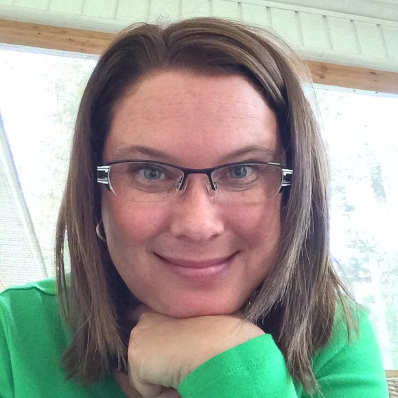 Profile Picture of Heather Kilgore (@kilgore77) on Poshmark