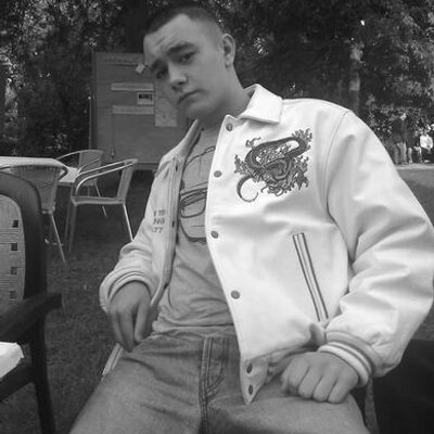 Profile Picture of John Helbig (@Sizzlingjohn) on Twitter