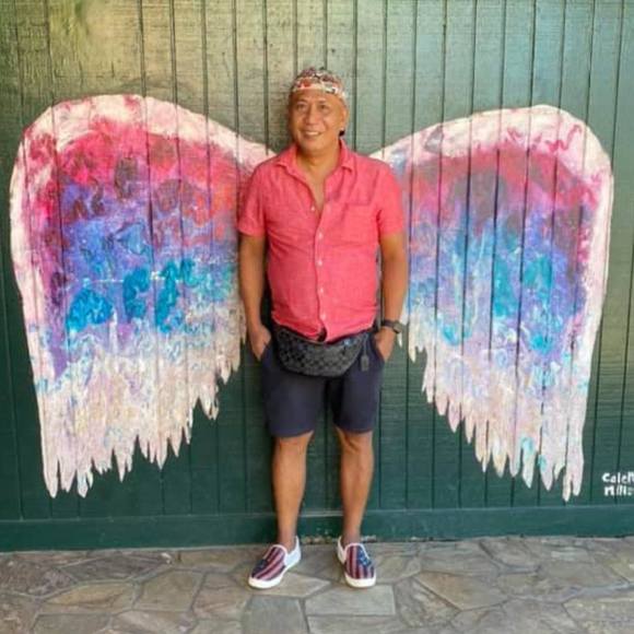 Profile Picture of Danny Mateo (@danny1020) on Poshmark