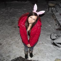 Profile Picture of Phyllis Benson (@9vh9irl) on Twitter