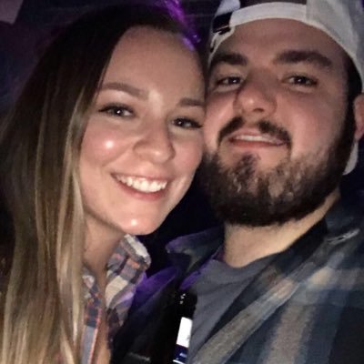 Profile Picture of Lizzi Clare Wilkes (@lizay_clare) on Twitter