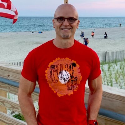 Profile Picture of Dean B.  🌎 🌊 🇺🇸 ♻️ ⚖️ 🏋️‍ ♂ 🔬 🐬 (@DeanBlakeIALI) on Twitter