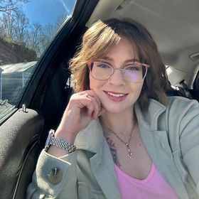 Profile Picture of Haley Gonzalez (@mrsgonzalez922) on Pinterest