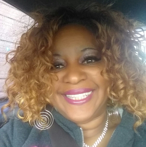 Profile Picture of Michelle Jeter bledsoe (@michellejete748) on Poshmark