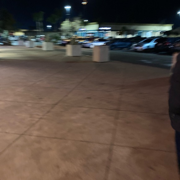 Mark Nunez - Poshmark Profile Picture of Mark Nunez (@onunezhr) on Poshmark