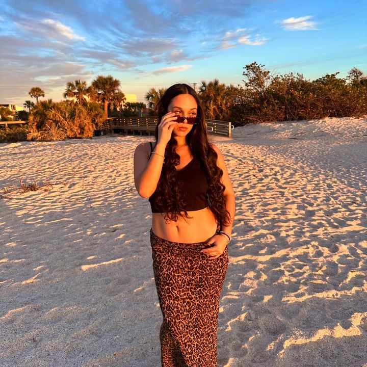 Profile Picture of aaliyah🌞🧘‍♀️🦋🍄🔮 (@@aaliyahjohnson42069) on Tiktok