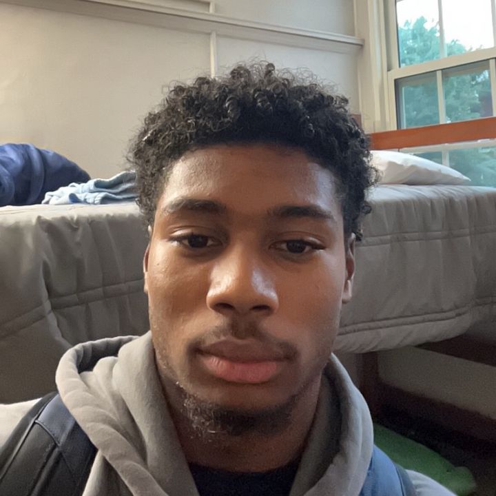 Profile Picture of Robert Banks (@rbanks24) on Tiktok