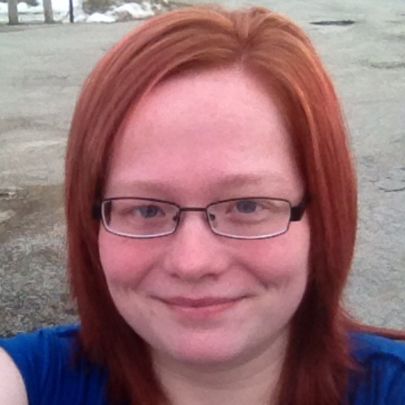 Profile Picture of Casey Canter (@gomergirl) on Poshmark