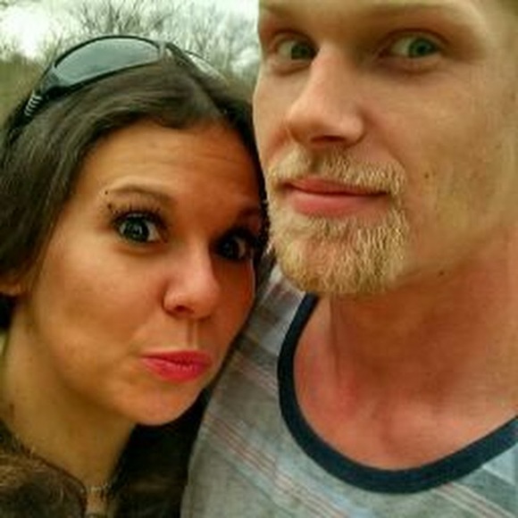 Profile Picture of Candace Elmore (@candaceelmore23) on Poshmark