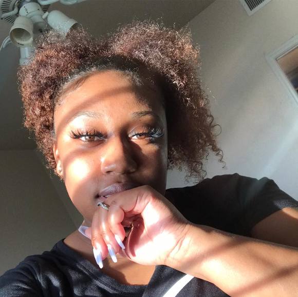 Profile Picture of Charity Carter (@charitycarter92) on Poshmark