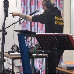 Profile Picture of craigcurzon (@craigcurzon) on Tiktok