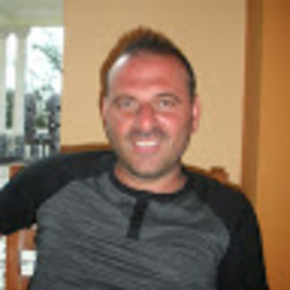 Profile Picture of Giorgio Lo iacono (@gloiacono10) on Poshmark