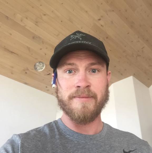 Profile Picture of Adam Gargala (@afgargala) on Poshmark