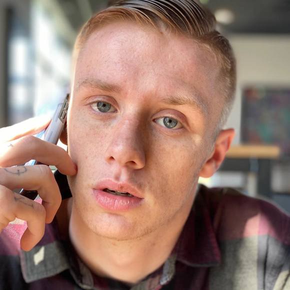 Profile Picture of Hunter Yuille (@hunteryuille) on Poshmark