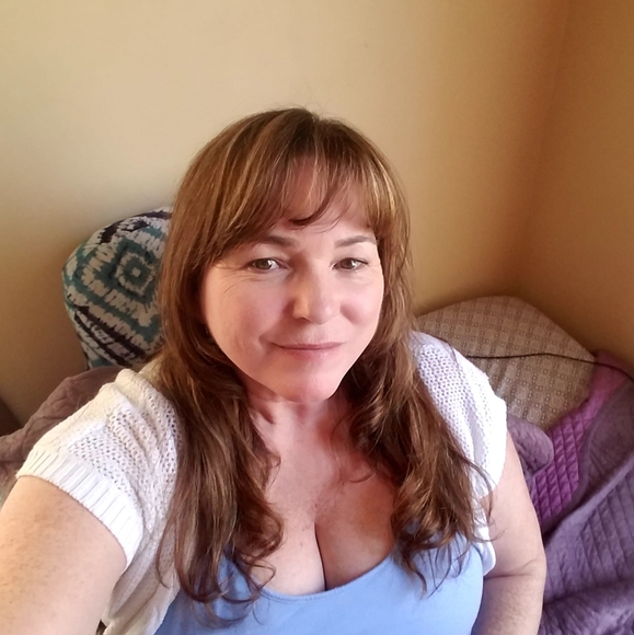 Profile Picture of Jackie Day-otten (@jaompmom) on Poshmark