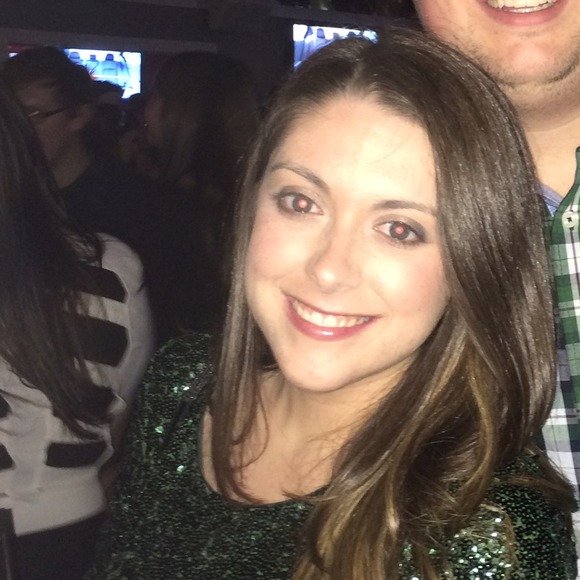 Profile Picture of Katherine Quinn (@kquinn31) on Poshmark