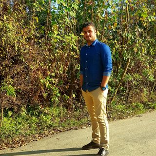 Profile Picture of Pouya Akbarzade (@pouya.akbarzade) on Facebook