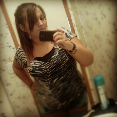 Profile Picture of Kristen Campbell (@Kriss10_Nicole) on Twitter